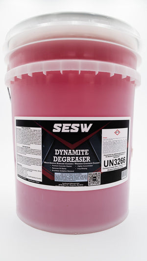 Southeast Softwash 5 Gallon Dynamite Degreaser